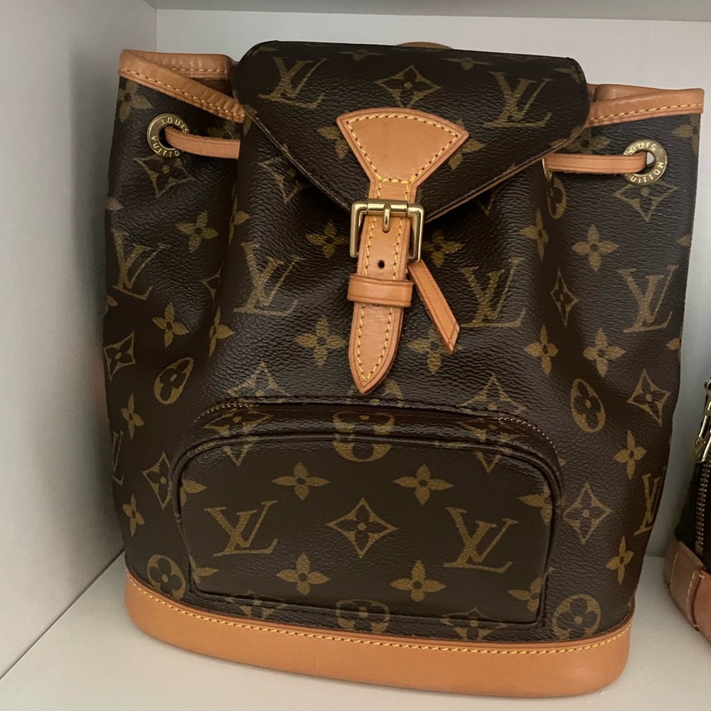 Louis Vuitton MONTSOURIS PM